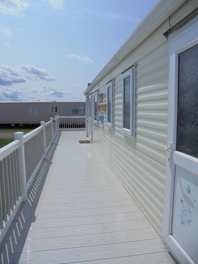 Waterside: Waterside Salisbury:- 6 Berth Large Wrap Around Veranda Ingoldmells Zewnętrze zdjęcie